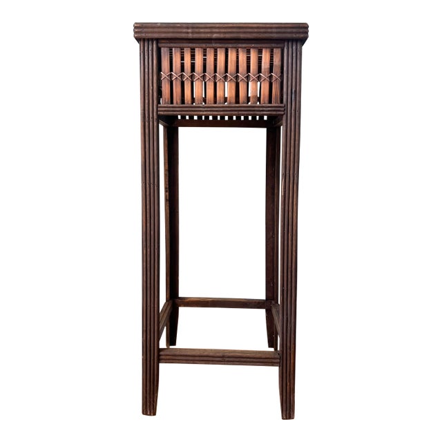Mid-20th C. Asian Bamboo Pedestal Plant Stand – Chinoiserie / British Colonial For Sale