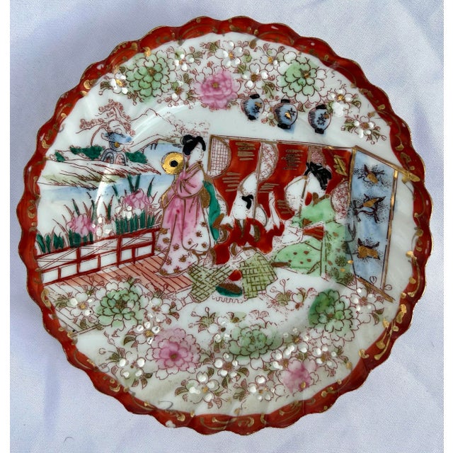 White 1920’s Antique Japanese Chinoiserie Hand Painted Traditional Geisha Girl & Pagoda Plates & Small Bowls - A 21 Piece Set For Sale - Image 8 of 10