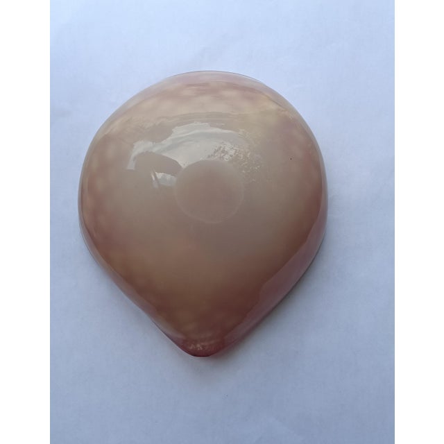 Pink Vintage Murano-Attributed Ruby Pink Lattimo Art Glass Bowl Foglia d'Oro and Bullicante Detailing - Pink Ashtray For Sale - Image 8 of 10