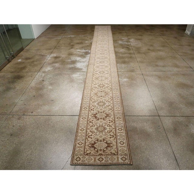 Galerie Shabab Collection Mid-20th Century Turkish Anatolian Long Runner For Sale - Image 4 of 10