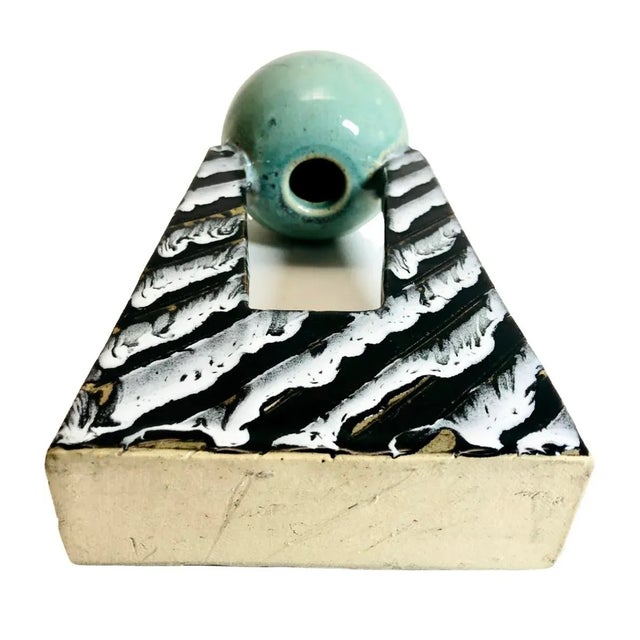 Rare 1980s Postmodern Post Modern Post Modern Memphis Double Well Abstract Orb Art Pottery Ikebana Vase For Sale - Image 10 of 11
