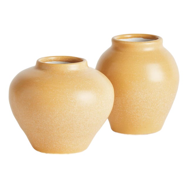 Safrin Bud Vases, Set Of 2 For Sale