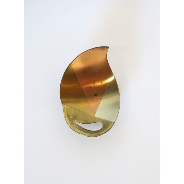 Mid-Century Modern Mixed Metals Jewelry Dish from Mexico For Sale - Image 3 of 11