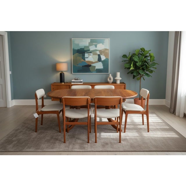Round Danish Dining Table in Teak with Column Base, 1960s For Sale - Image 12 of 16