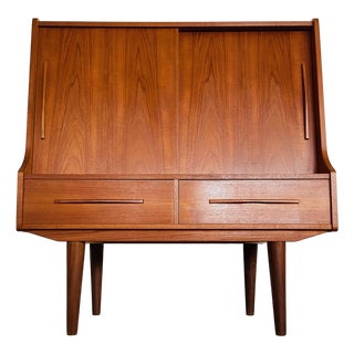 Mid-Century Danish Teak Bar Cabinet, 1960 For Sale