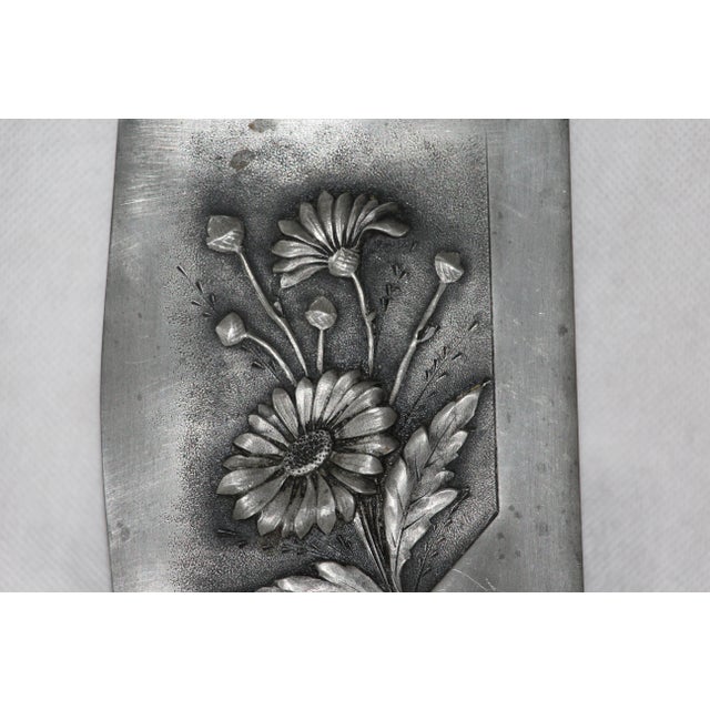 Silver Jewelry Box with Daisy Decor, 1930s For Sale - Image 3 of 18