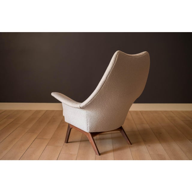 1960s Vintage Sculptural Walnut Wingback Lounge Chair and Ottoman by Adrian Pearsall For Sale - Image 5 of 18