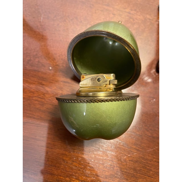 Mid 20th Century Evans Hand- Enameled Green Pear Lighter and Tray With Leaf Accent For Sale - Image 10 of 12