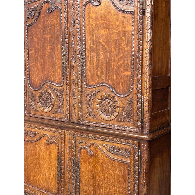 18th Century Louis XVI Oak 2-Body Buffet, Normandy, France, 1790 For Sale - Image 9 of 10