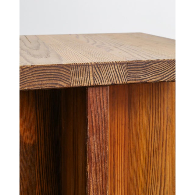 Early Mid-Century Modern Swedish Squared Wooden Lovö Table in Pine by Axel Einar Hjorth for Nordiska Kompaniet, 1930s For Sale - Image 6 of 7