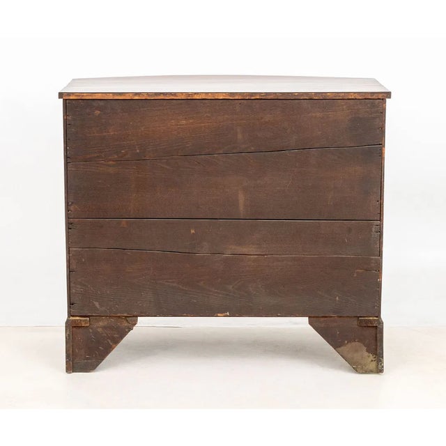 English Antique English George III Chest of Drawers | Ca. 1790–1810 For Sale - Image 3 of 6