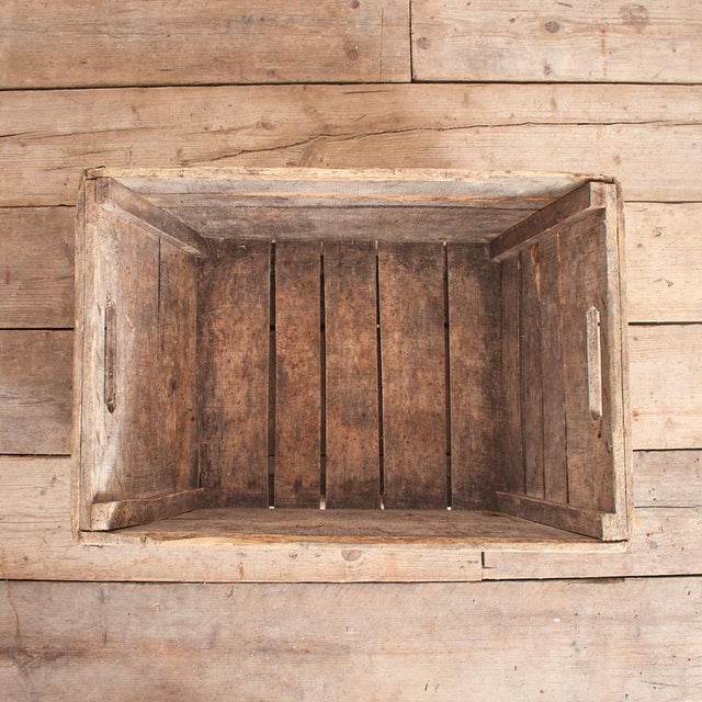 French Wooden Champagne Harvest Crate, 1950s For Sale - Image 4 of 9