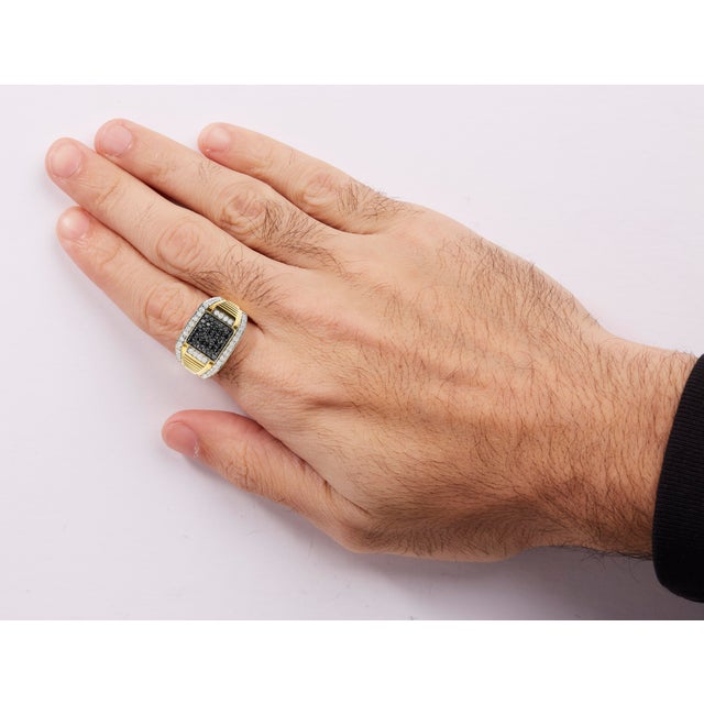 Early 21st Century Men's 14K Yellow Gold Plated .925 Sterling Silver 1 1/2 Cttw White and Black Treated Diamond Cluster Ring (Black / I-J Color, I2-I3 Clarity) - Size 9 For Sale - Image 5 of 6