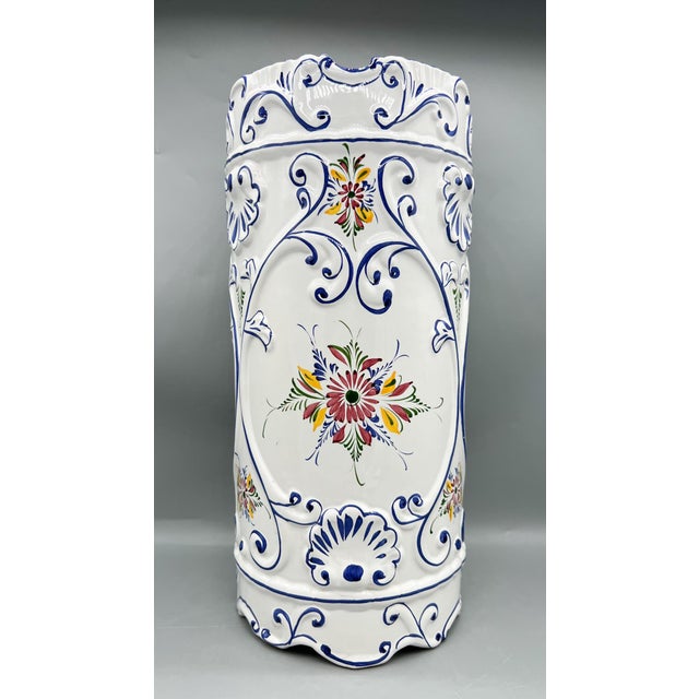 Vintage Portuguese Hand-Painted Floral Ceramic Umbrella Stand – Mediterranean / Traditional For Sale - Image 13 of 13