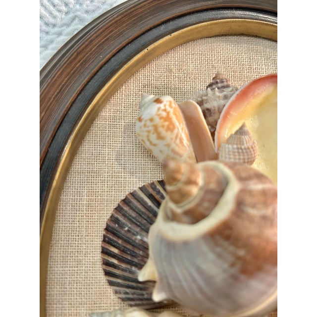 Vintage 1960’s Coastal Sailors Valentine Shell Wall Art – Real Seashell Collage on Linen in Oval Wood Frame For Sale In New Orleans - Image 6 of 8