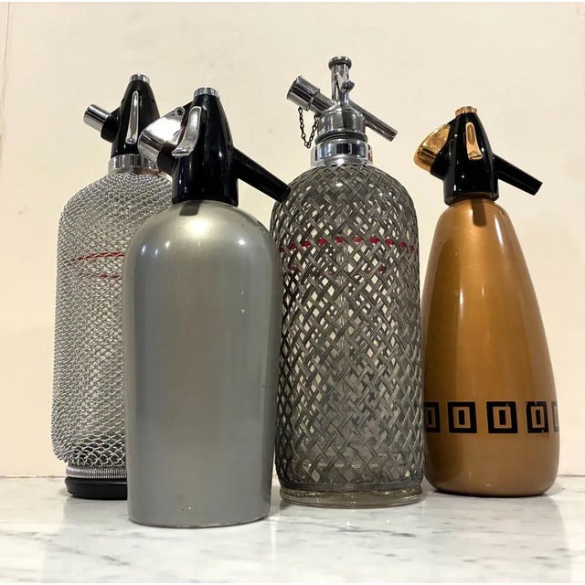 Collection of 4 Vintage Bar Seltzer Spritzers. Great instant collection of 4 vintage spritzers —- 2 heavy glass!!! They...