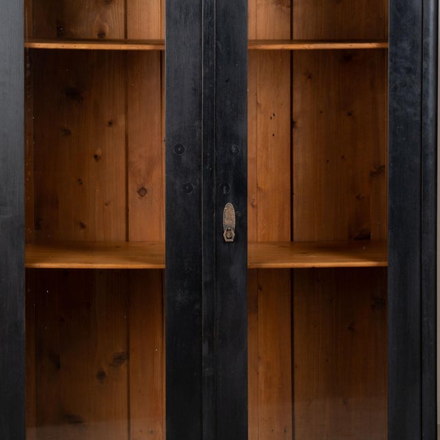 Black Pair of 20th Century Black Painted Pine Bookcase Display Cabinets For Sale - Image 8 of 11