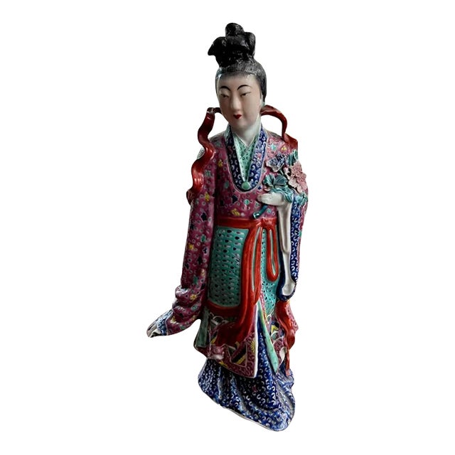 Early 20th Century Early Republic Period, Chinese Famille Rose Porcelain Figure of Late Qing Lady For Sale