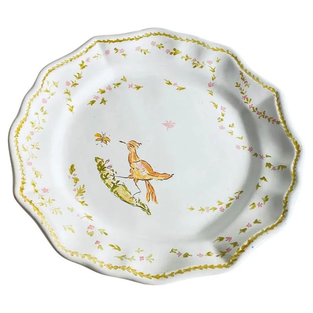 19th Century Faience Dish attributed to Moustier with Birds & Flowers, France For Sale - Image 10 of 10