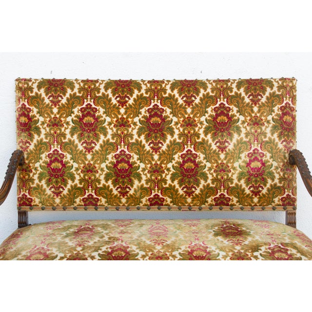 Early 19th Century Antique French Carved Walnut Mouton Settee For Sale - Image 5 of 14