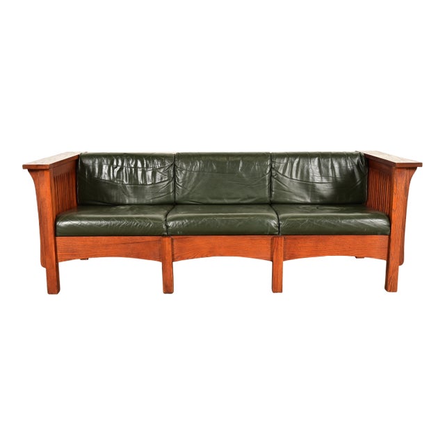 Stickley Style Mission Oak Arts and Crafts Spindle Settle Sofa For Sale
