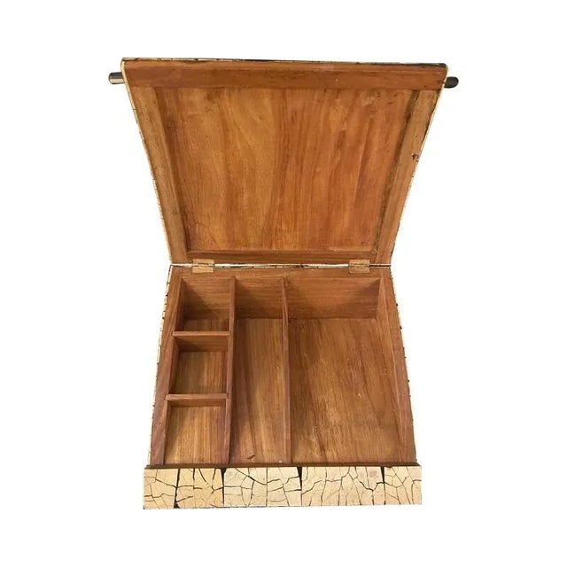 Art Deco R & Y Augousti Tessellated Coconut Shell Jewelry Box For Sale - Image 3 of 8