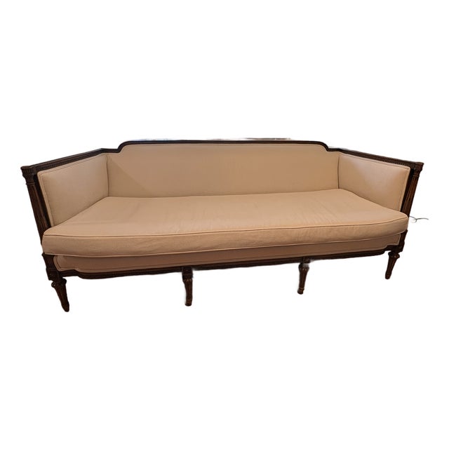 Vintage French Louis XVI-Style Carved Wood Settee/Sofa For Sale