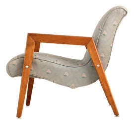 Example of Leslie Diamond Accent Chairs