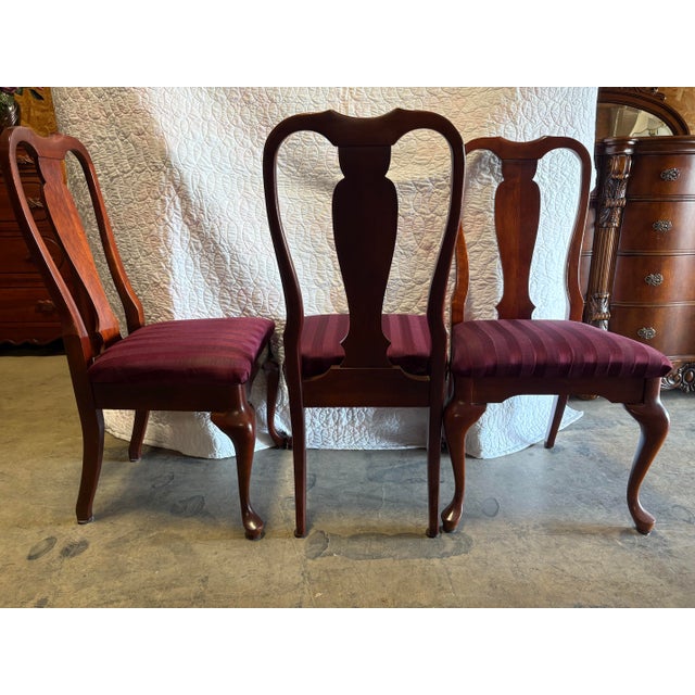 Brown 1990s Queen Anne Solid Cherry Dining Chairs by Cresent Furniture – Nashville, Tn For Sale - Image 8 of 10