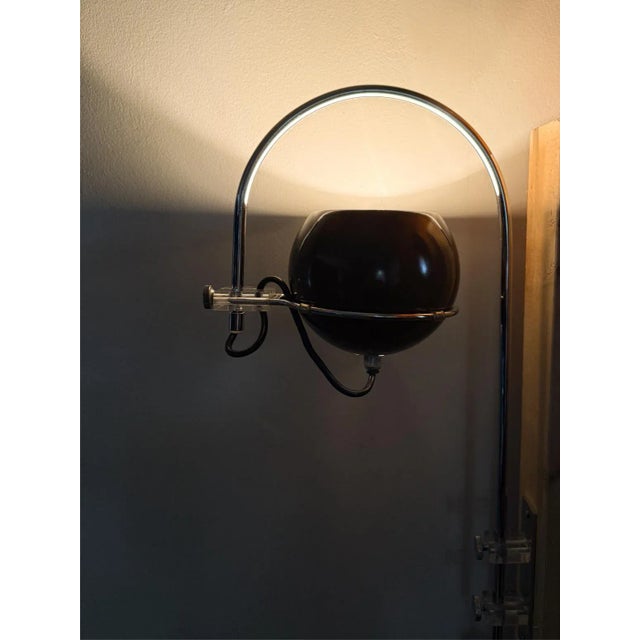 Iconic and very rare Dutch design wall lamp by Gepo (the Netherlands) from the 1960/70s! This Space Age beauty is made of...