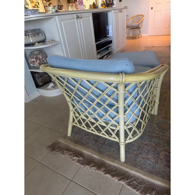 Chippendale 1980s Ficks Reed Chair and Ottoman Pineapple Distressed Bamboo For Sale - Image 3 of 4