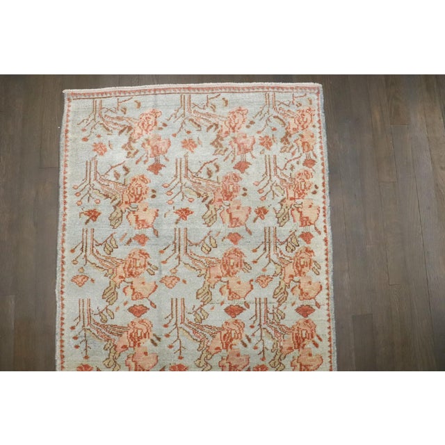 Early 20th Century Senneh Kurd Small Floral Rug - 2'6" x 5'4" For Sale In New York - Image 6 of 6