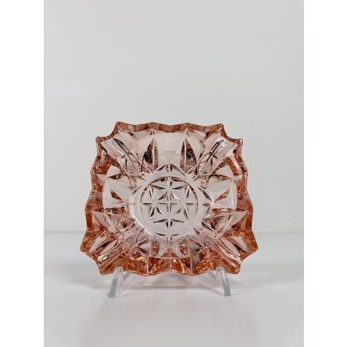 Vintage French Peach-Pink Diamond-Cut Glass Ashtray, 1950s For Sale - Image 15 of 18