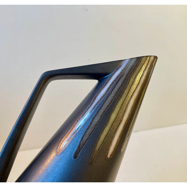 1960s Modern Black Ceramic Pitcher by Svend Aage Holm-Sørensen for Søholm, 1960s For Sale - Image 5 of 10