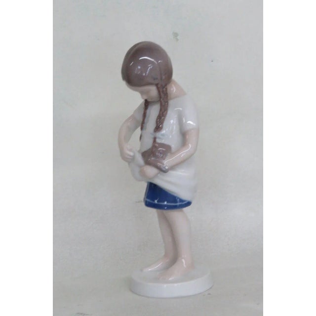 Mid-Century Modern Bing and Grondahl Denmark 1779 Girl With Cat Kitten Porcelain Figurine For Sale - Image 3 of 11