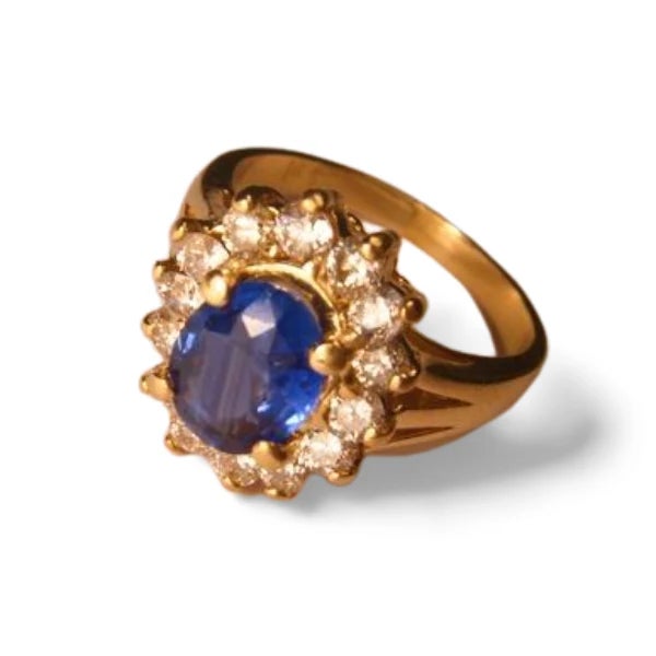 Traditional Late 20th Century 14K Yellow Gold Sapphire Diamond Engagement Ring Estate, Size 8.25 For Sale - Image 3 of 3