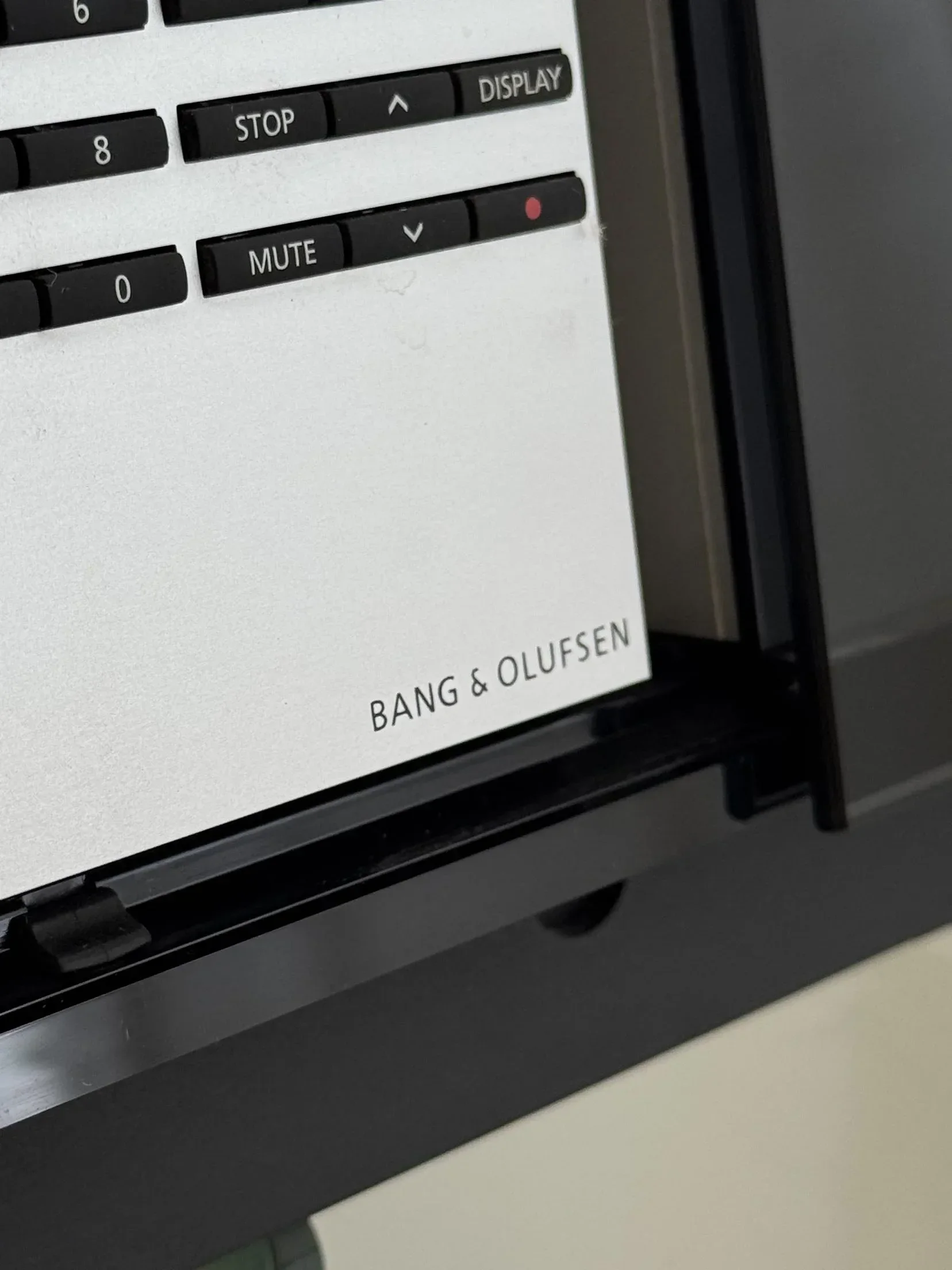 Beosound 3200 & Beolab 8000 from Bang & Olufsen, 1990s, Set of 3