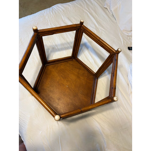 Brown Vintage Asian Chinoiserie Hexagon Faux Bamboo and Rattan Side Table For Sale - Image 8 of 12