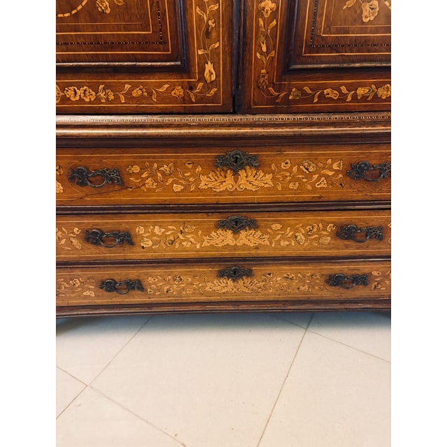 Antique Dutch Marquetry Walnut Linen Press, 1780 For Sale - Image 15 of 18
