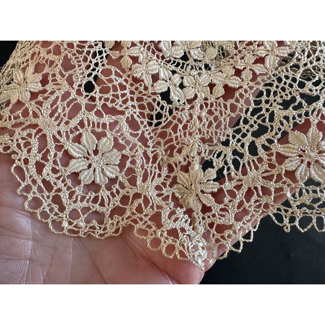 Antique Victorian Lace Doily Table Mat Cocktail Napkins - Set of 5 For Sale - Image 14 of 16