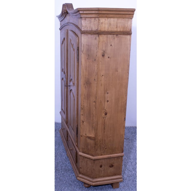 Two Door Pine Wardrobe with Original Lock & Key, 1820 For Sale - Image 12 of 14