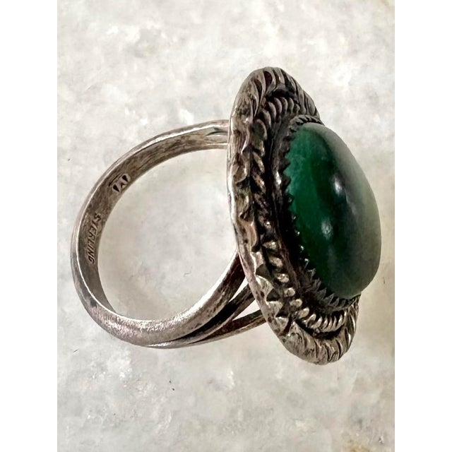 Gorgeous, handcrafted sterling silver vintage Malacite ring. Marked sterling. Size 8