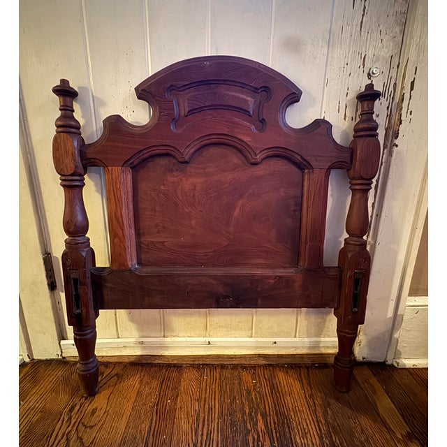 Traditional 1870s Renaissance Revival Solid Walnut Headboard & Footboard Set | Architectural Salvage & Photography Prop For Sale - Image 3 of 5
