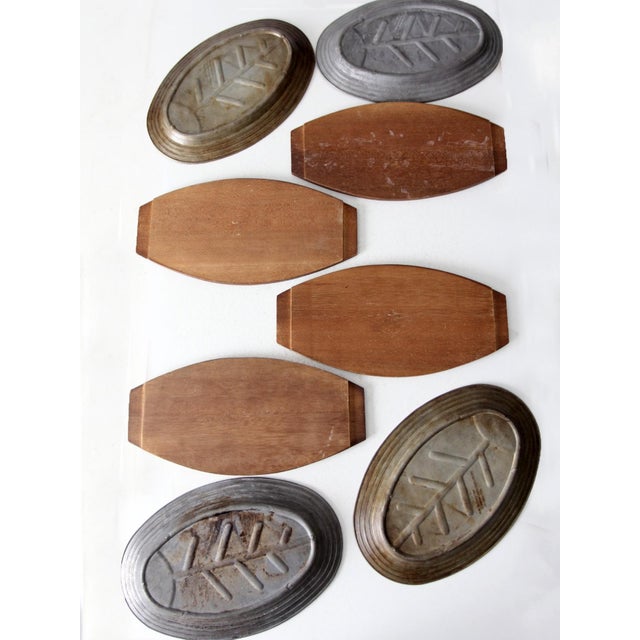Brown Mid Century Sizzler Plates Set of 4 For Sale - Image 8 of 11