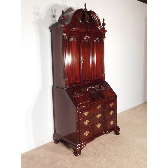 Kindel Winterthur Collection Mahogany Updyke Shell-Carved Goddard Secretary Desk For Sale In South Bend - Image 6 of 17