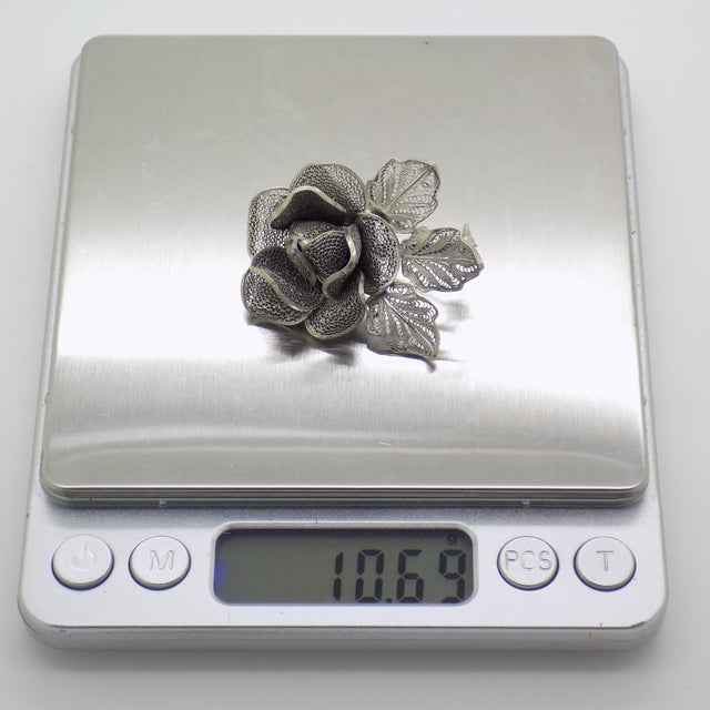Vintage Italian Handmade Genuine Silver Filigree Rose Shaped Brooch, 1970s For Sale - Image 10 of 13