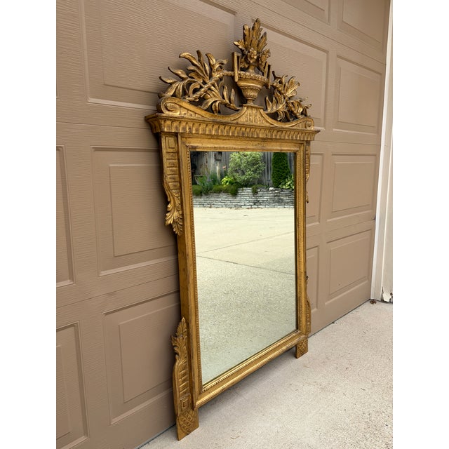 19th Century Italian Neoclassical Giltwood Mirror With Carved Urn and Foliage For Sale - Image 4 of 13