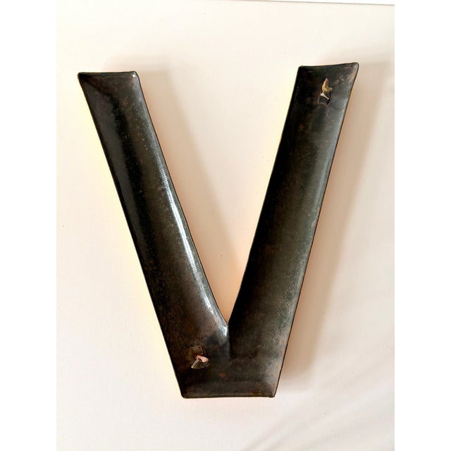 Industrial Enamel Letter V, 1960s For Sale - Image 6 of 7