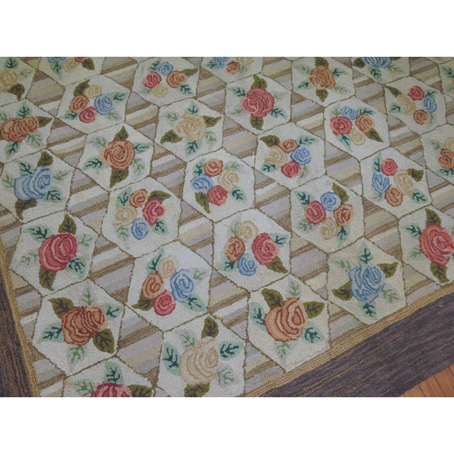 Rustic Color Floral Motif American Hooked Room Size Rug, Mid-20th Century For Sale - Image 4 of 6