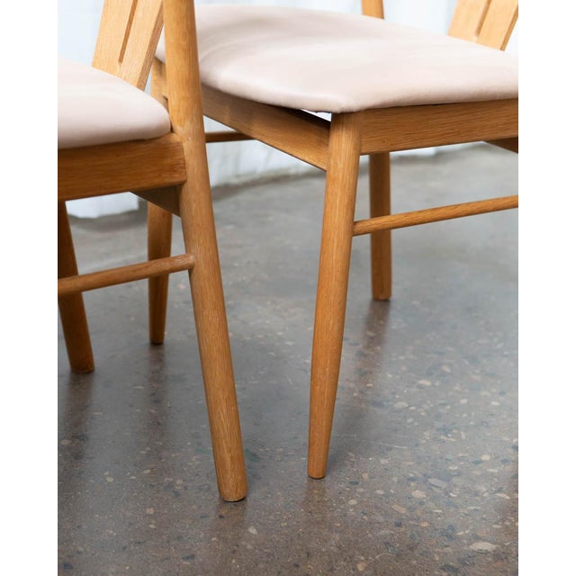 1970s Danish Modern Wegner Style Oak Wishbone Dining Chairs - Set of 6 For Sale - Image 16 of 18